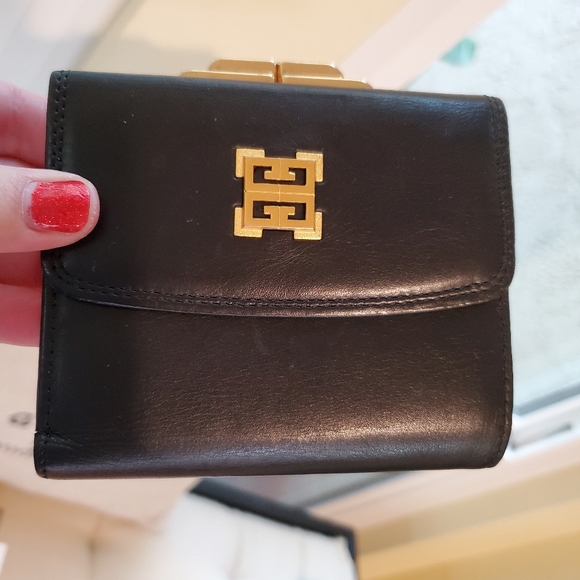 Givenchy Leather Wallet - Picture 2 of 10